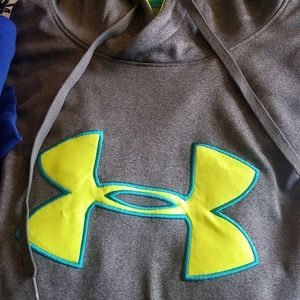 Under Armour Women's Sweatshirt